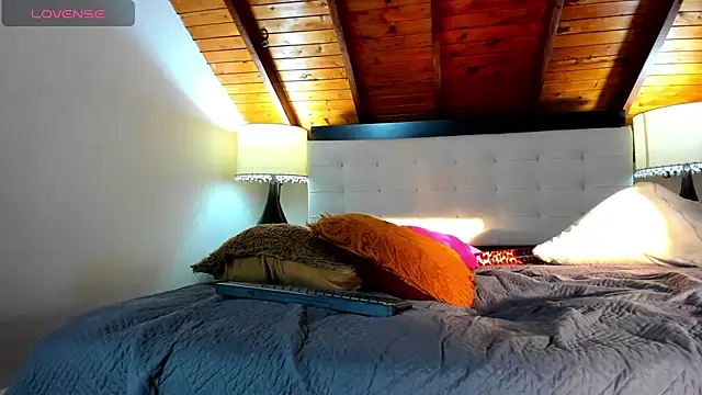 Adara_Ferraran Webbikameraesitys