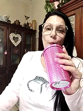 Czat XXX na żywo  – Melmamalhuda@xh