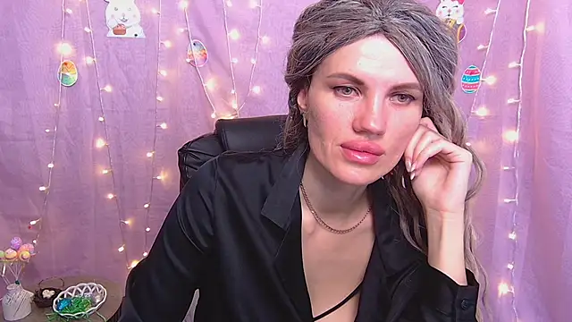 แชท XXX สดของ MilaLoona