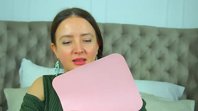 Chat XXX Live ElinaBellucci