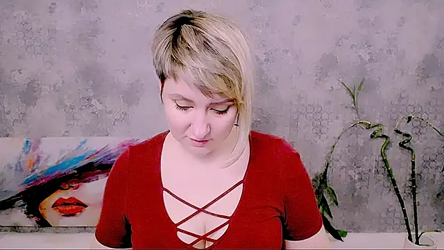 Živý XXX chat Djullia