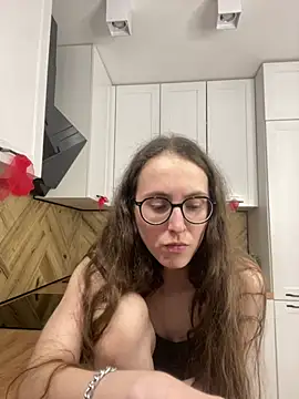 Chat +18 de MartiniiSelenna ao vivo