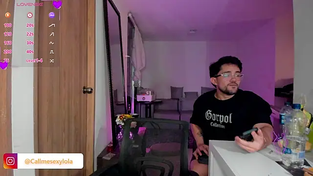 Im_sophiie 现场XXX聊天