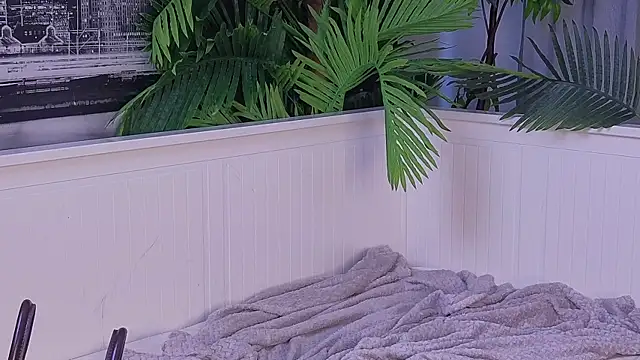 LanaReals Live XXX Chat