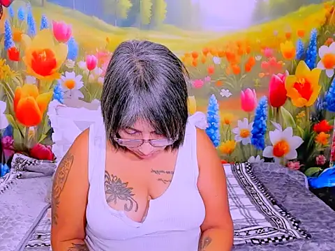 Онлайн чат XXX indianroxy