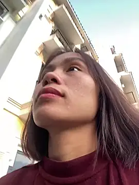 Sarahkiu: απευθείας συνομιλία ΧΧΧ