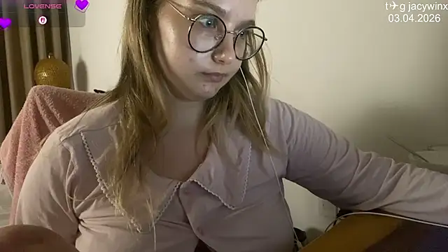 Chat XXX en directo de JacyWinslat