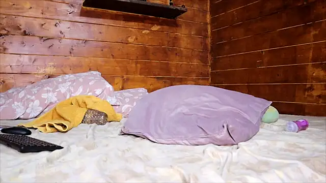 LittleMe97 Chat XXX in diretta