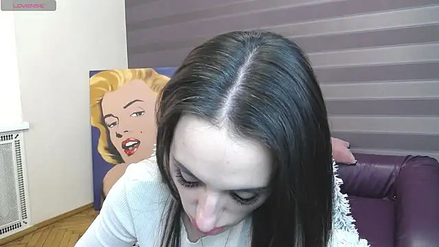 Онлайн чат XXX JenniferStone