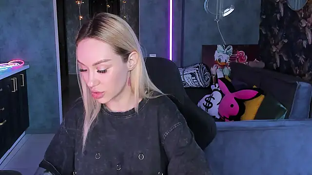 Blckmirrorr Live XXX Chat