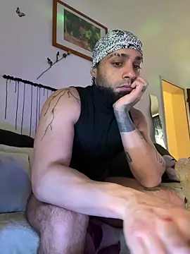 Mohdollmen 在線直播表演