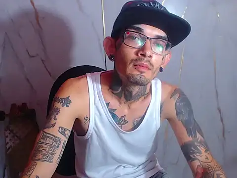 Živý XXX chat Boy_tatto77