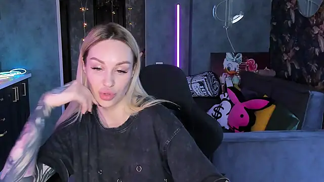 Blckmirrorr Live XXX Chat