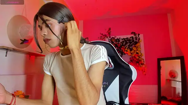 Katy_bratz_n Webbikameraesitys