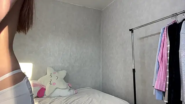 JaIiorianary Chat XXX in diretta