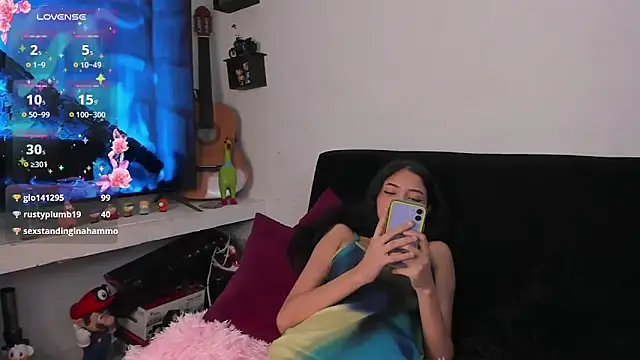 Britney_Rose 现场XXX聊天