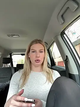 Chloemillerrxx – webcam-show