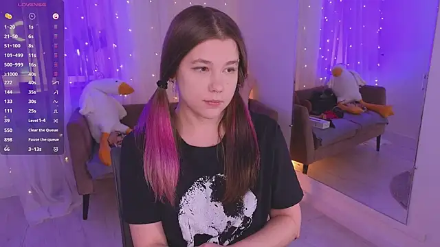 XXX chat uživo modela Mira_Falls