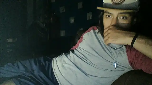 AlexAlejandro13 Pertunjukan Webcam