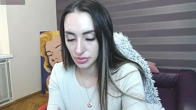 Онлайн чат XXX JenniferStone