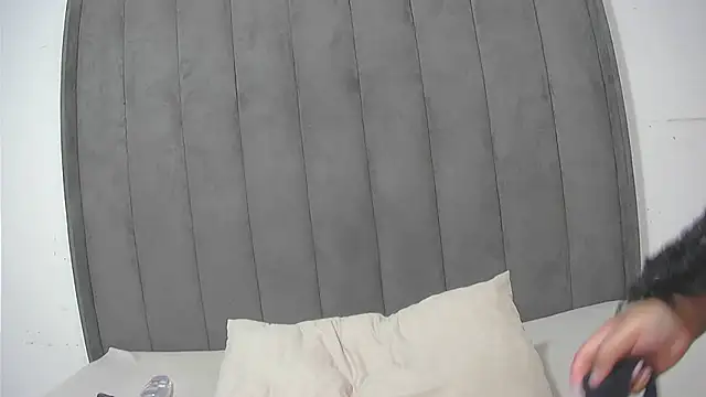 Kate1821ivy 现场XXX聊天