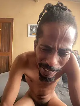 XXX chat uživo modela PrettyBoyRasta