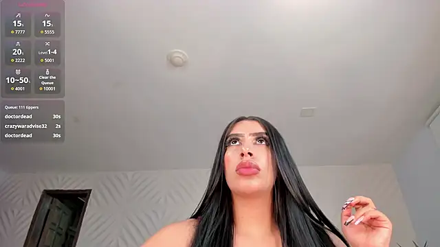 LeahLombardi_'s Live XXX Chat