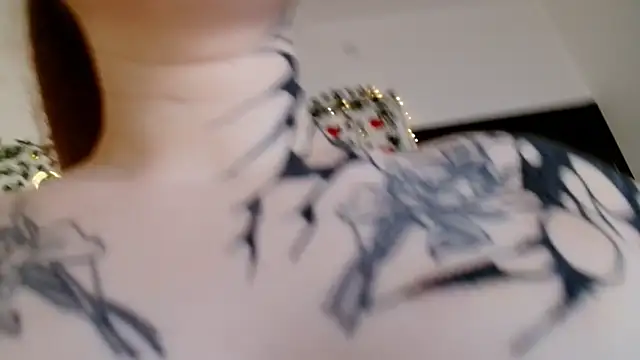 XXX chat uživo modela Ayla_Hicks