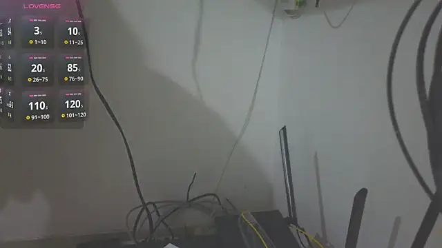 Chat +18 de Saly_Moon1 ao vivo