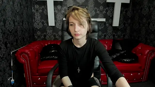 AdonBev: вебкам-шоу