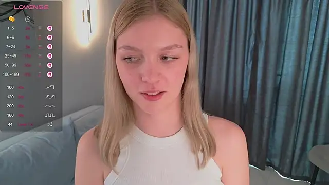 Czat XXX na żywo – CynthiaaStone