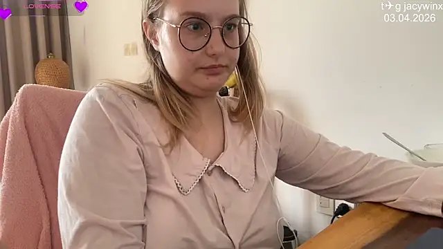 JacyWinslat's Live XXX Chat