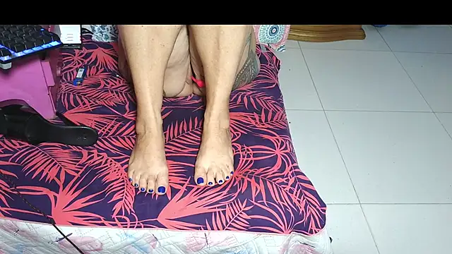 big_boobsmature's Live XXX Chat