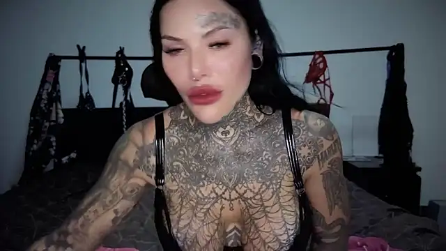 darkinkedbabe Adlı Modelin Canlı XXX Sohbeti