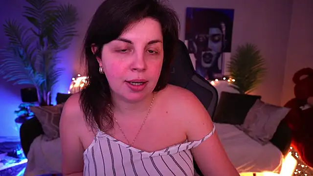 MirandaWong: απευθείας συνομιλία ΧΧΧ