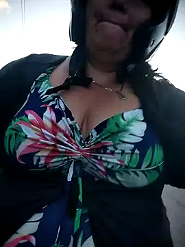 Brenda_Berck_ Pertunjukan Webcam