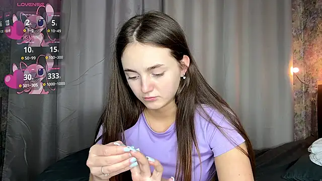 عرض كام LoraDavi