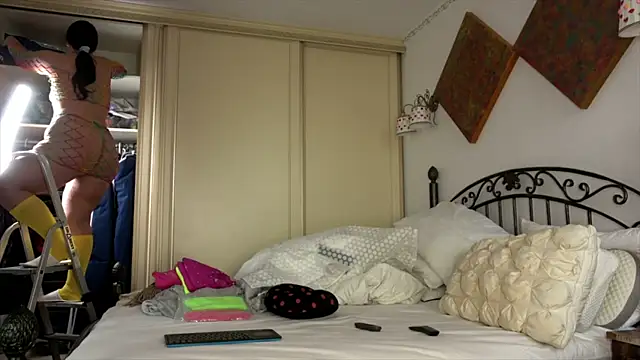 einneuesleben Chat XXX in diretta