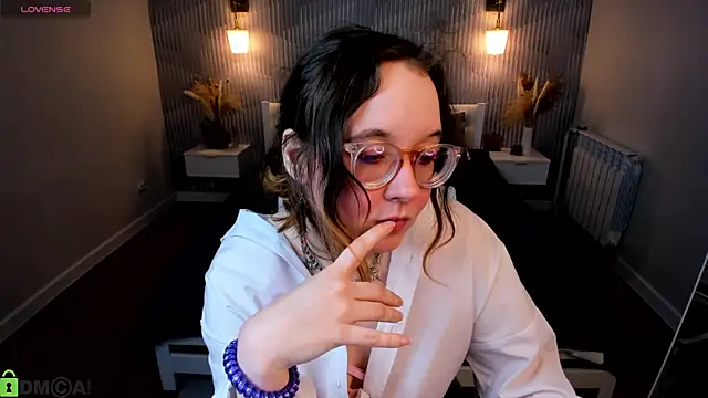 Aleks-caster 라이브 XXX 채팅