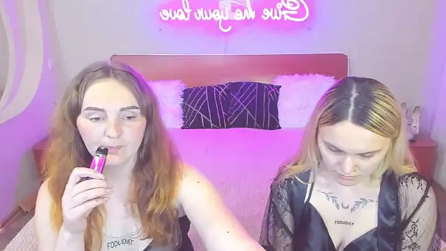 MagicEyessのライブXXXチャット