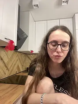 MartiniiSelenna's Live XXX Chat