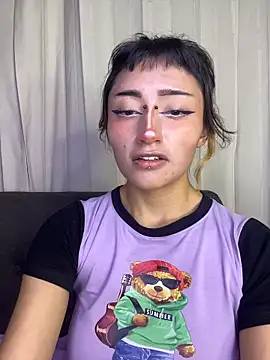 baby_akuma's Live XXX Chat