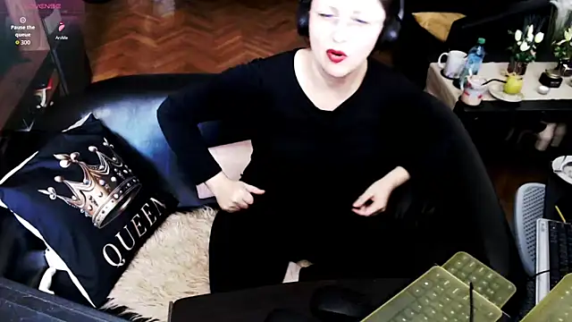 Imperatriza élő XXX-chatje