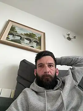 Michel_huge Webcam show