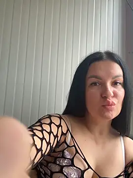 Chat +18 de MeganBlueq ao vivo