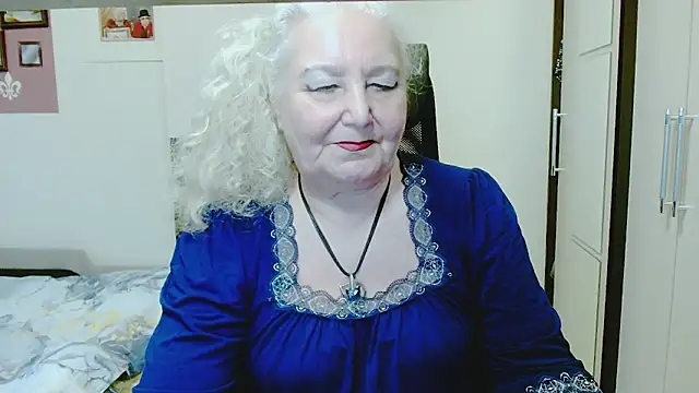 GrannyAlisa 웹캠 쇼