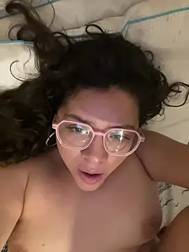 Vivi_Kvsh のライブXXXチャット