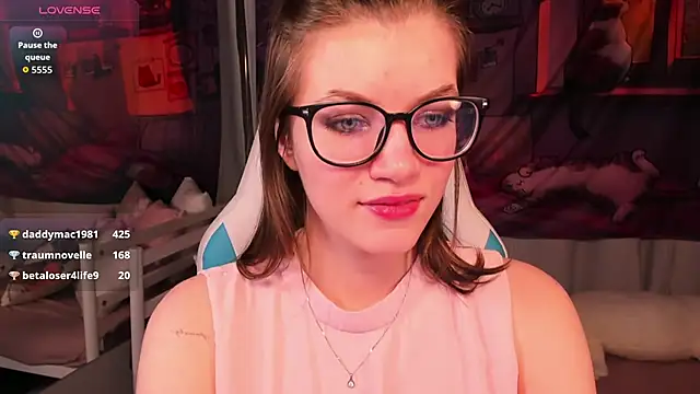 Онлайн чат XXX CathyAdams