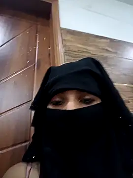 Aafreen_36's Live XXX Chat