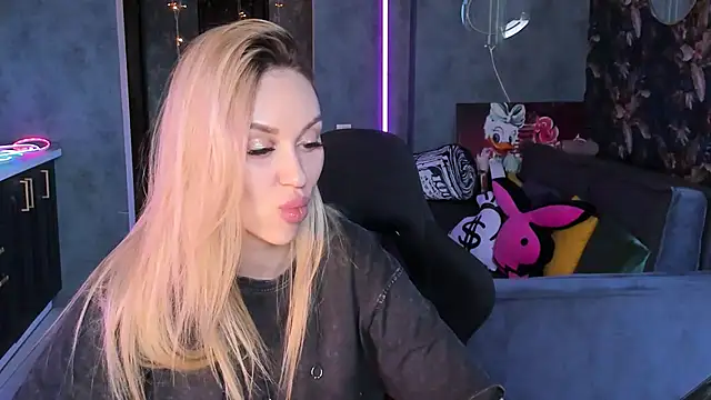 Živý XXX chat Blckmirrorr